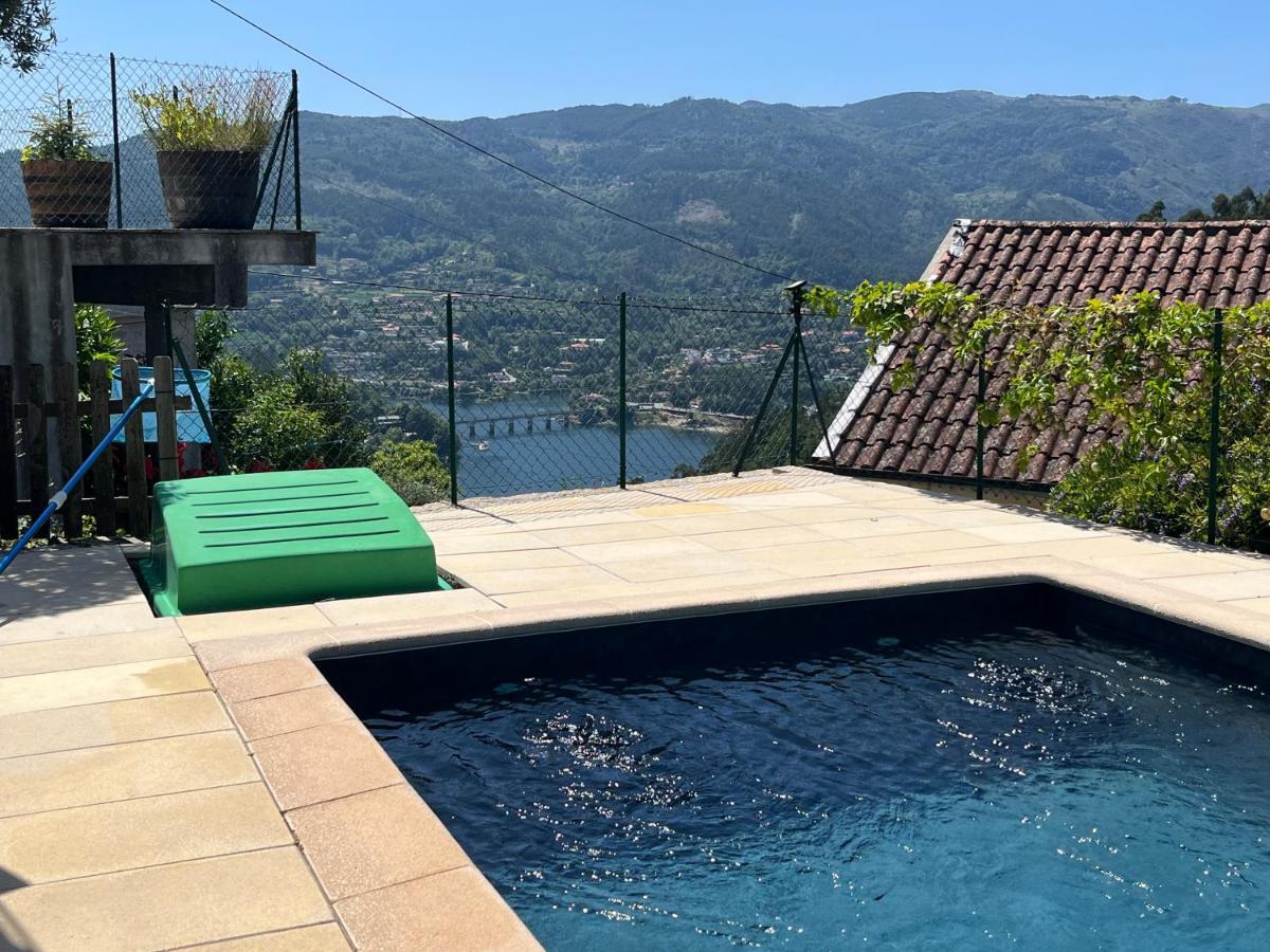 Casa Da Lage - T1 Com Piscina Privada - Geres Eksteriør billede